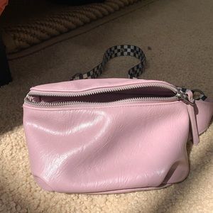 Universal thread crossbody